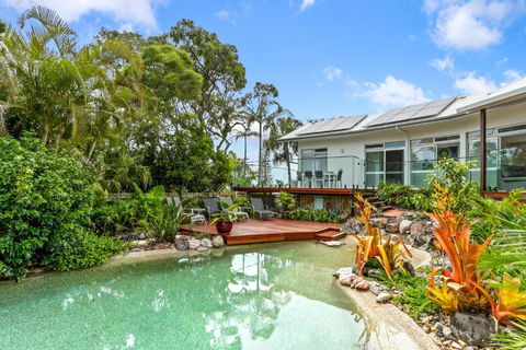 A Tropical Family Oasis In Sunshine Beach - Accommodation Brisbane 0