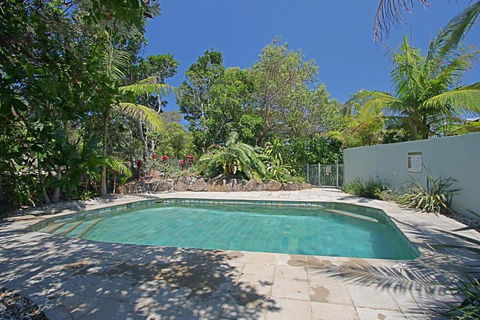 A Perfect Stay - 3 James Cook Apartments - Accommodation Brisbane 0