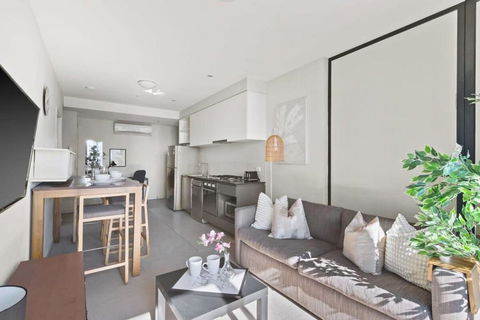 A 2BR Apt On Collins With City Views FREE Parking - Accommodation Brisbane 1