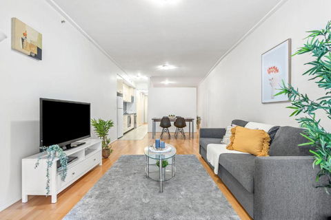 A Chic Studio Right Next To Darling Harbour - Accommodation Brisbane 0