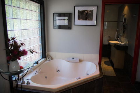 A Heavenly Escape - Accommodation Brisbane 3