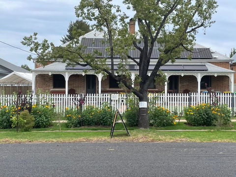 A Homestead On Market - Accommodation Brisbane 2