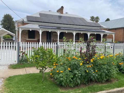 A Homestead On Market - Accommodation Brisbane 0