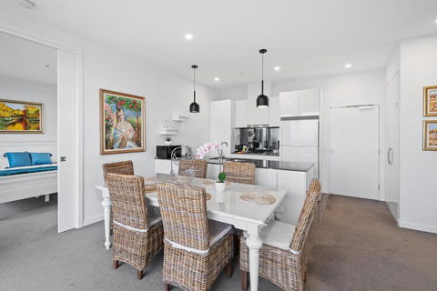 A Taste Of Paradise In Inner City Suburbia - Accommodation Brisbane 3
