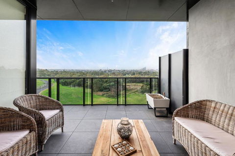 A Taste Of Paradise In Inner City Suburbia - Accommodation Brisbane 4