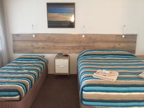A & A Motel - Accommodation Brisbane 2