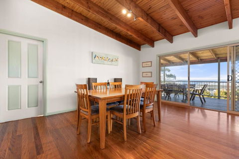 Absolute Blue By Experience Jervis Bay - Accommodation Brisbane 4