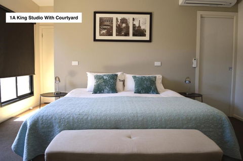 Adelphi Apartments 1 Or 1A - Accommodation Brisbane 3