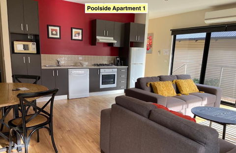 Adelphi Apartments 1 Or 1A - Accommodation Brisbane 2