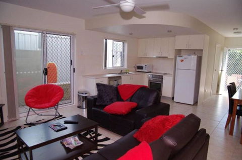 Adrift, 5B Scott Street - Accommodation Brisbane 1