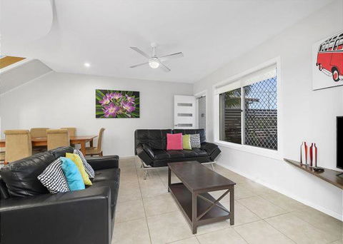Adrift, 5B Scott Street - Accommodation Brisbane 4
