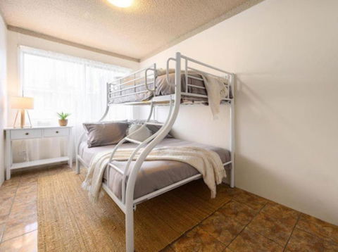 Affordable Relaxing GC Getaway - Accommodation Brisbane 4