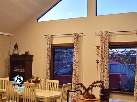 A Beautiful New Property, Walking Distance To The Beach In Esperance WA! - Accommodation Brisbane 3