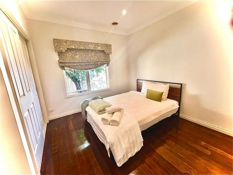 A Beautiful Home - Accommodation Brisbane 4