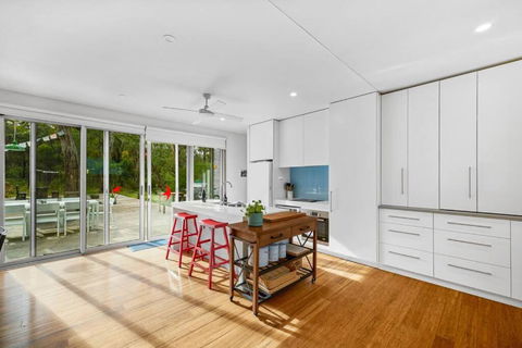 Aireys Bush Retreat - Accommodation Brisbane 3
