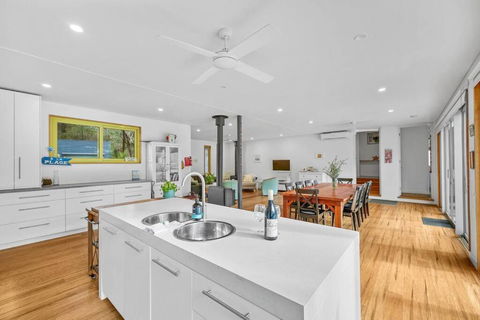 Aireys Bush Retreat - Accommodation Brisbane 2