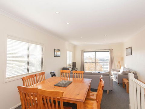 Alaska 1 8 Poley Cow Lane - Accommodation Brisbane 4