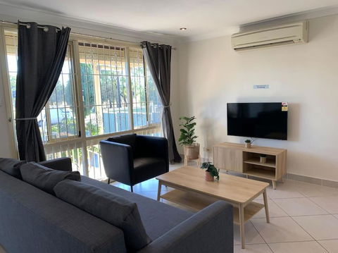 All In 3 Bedrooms,Fairfield West - Accommodation Brisbane 0