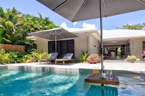Allure - 4 Bedroom Luxury House In Port Douglas - Accommodation Brisbane 0