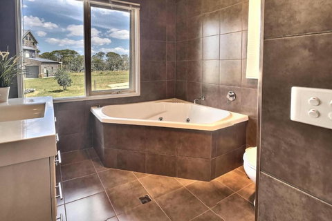 Alpine Edge - Accommodation Brisbane 4