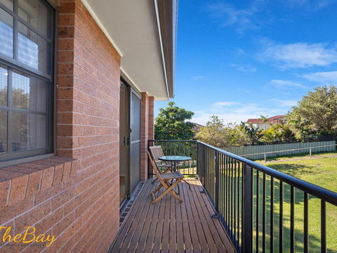 Amaroo Cres No 20 Fingal Bay Holiday Home - Accommodation Brisbane 4