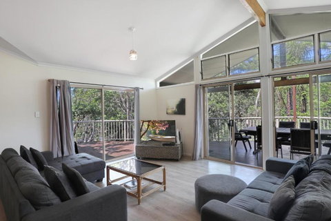 Amaroo House - Accommodation Brisbane 4