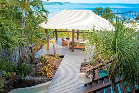 Airlie Beach Seaviews - Accommodation Brisbane 4