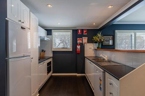 Apartment 5 - The Stables Perisher - Accommodation Brisbane 3