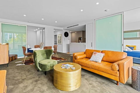Apartment On Honeysuckle - Accommodation Brisbane 2