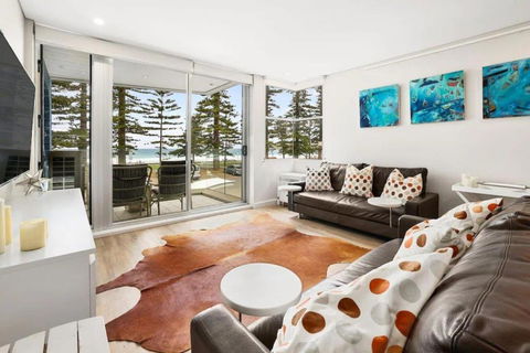 Aqua Blu - Prized Position - Accommodation Brisbane 0
