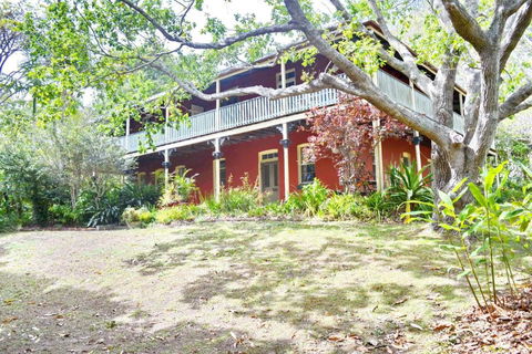Arakoon House 4 - Bring Your Own Linen - Accommodation Brisbane 0