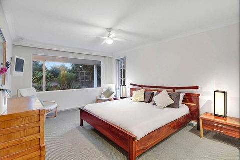 Archies - Private Coastal Sanctuary, Perfect For Familes, Linen Included - Accommodation Brisbane 4
