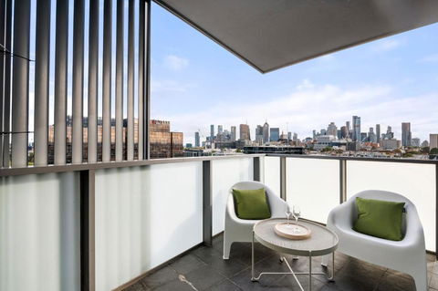 Art Deco - City View Nest - Accommodation Brisbane 1