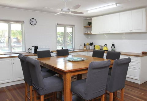 ATALLAWA - Accommodation Brisbane 4