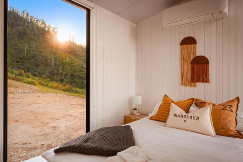 Aurora Summit By Tiny Away - Accommodation Brisbane 3