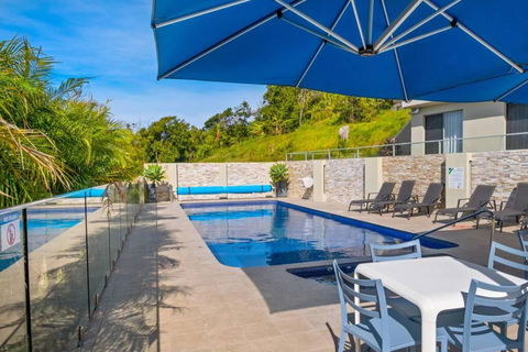 Avoca Coastal Retreat - Unit 13 Avoca Palms Resort - Accommodation Brisbane 3