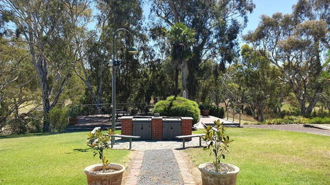 Avoca Cottages VICTORIA - Accommodation Brisbane 0