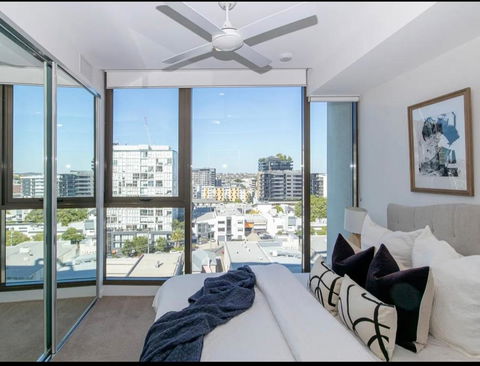 Axle X Apartment - Accommodation Brisbane 0