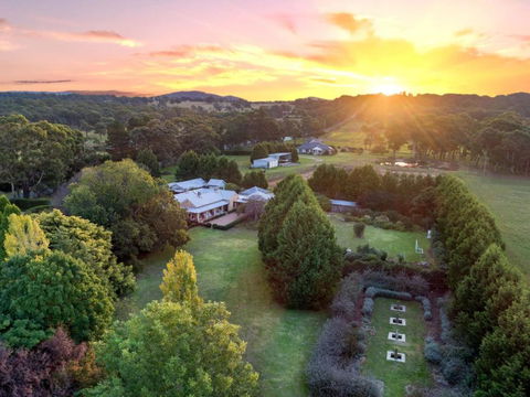 Aylmerton House And Cottage For 14 Southern Highlands - Accommodation Brisbane 0