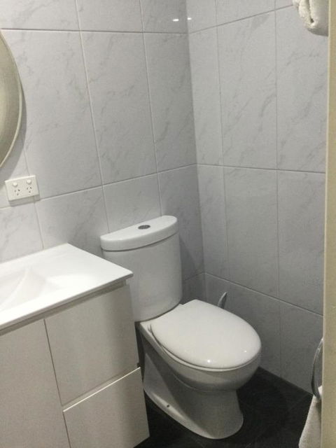 Ayrline Motel - Accommodation Brisbane 1