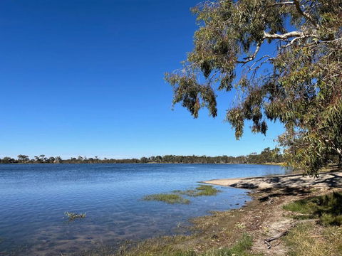 Avondale Heights By Tiny Away - Accommodation Brisbane 1