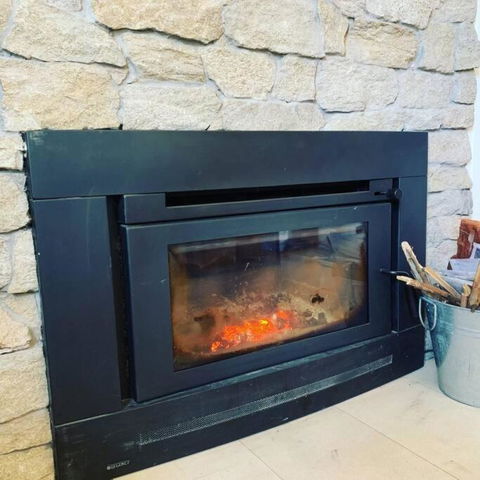 Apollo Bay Oceanview Mountain Retreat, Pet Friendly, EV Station, Fireplace - Accommodation Brisbane 4