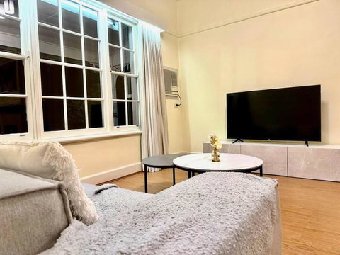 Balwyn Bliss: Your Serene Sanctuary Near Box Hill - Accommodation Brisbane 4