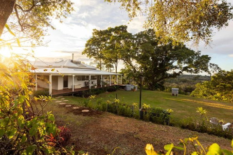 Barefoot & Boots Farmhouse Kingscliff Hinterland - Accommodation Brisbane 3