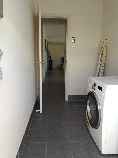 Barossa Family Getaway-Munno Para West - Accommodation Brisbane 3