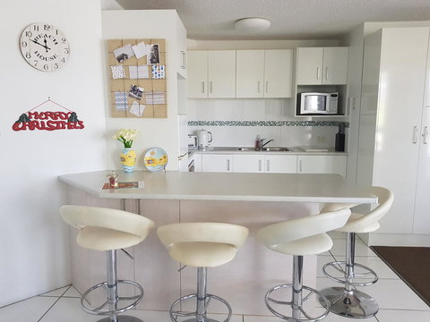 Excellsior Apartments - Accommodation Brisbane 40