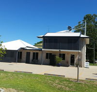 Emerald Park Motel - Accommodation Brisbane