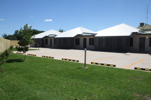 Emerald Park Motel - Accommodation Brisbane 10