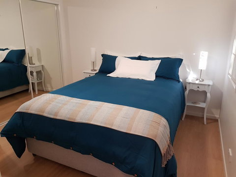 Bee-Haven Cottage - Accommodation Brisbane 0