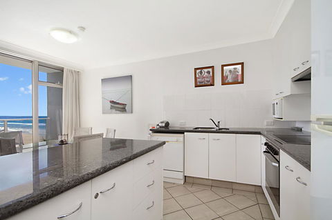 Hibiscus On The Beach - Accommodation Brisbane 34